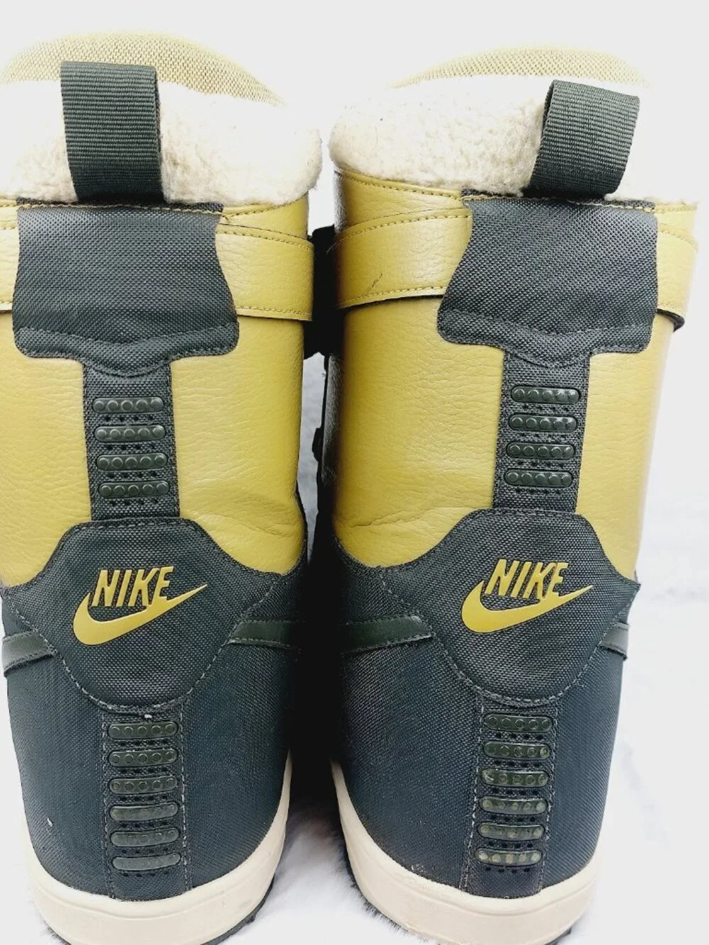 Nike Men's Barley Dark Army Zoom Force 1 Leather Ankle Snow Boots Size 12